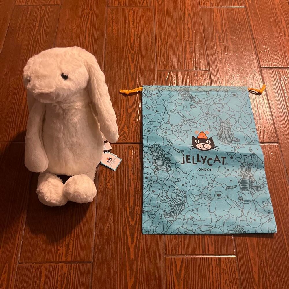 Jellycat Bashful Bunny White/Cream Large WITH TAGS AND BAGS